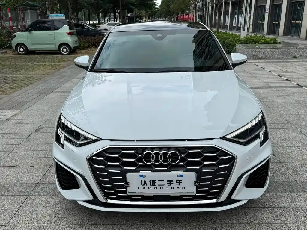 Audi A3 2024 из CN, фото 3