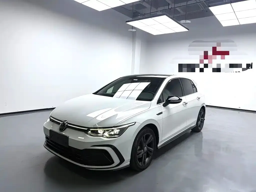 Volkswagen Golf 2022 из CN, фото 1