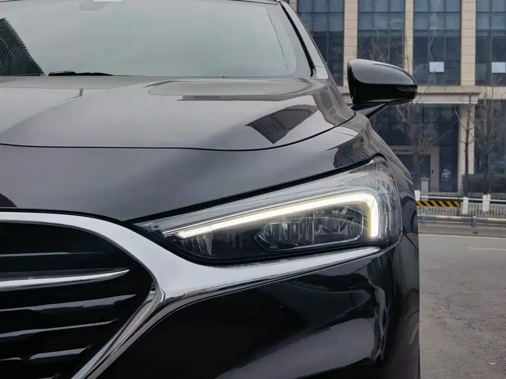 Buick LaCrosse 2022 из CN, фото 2
