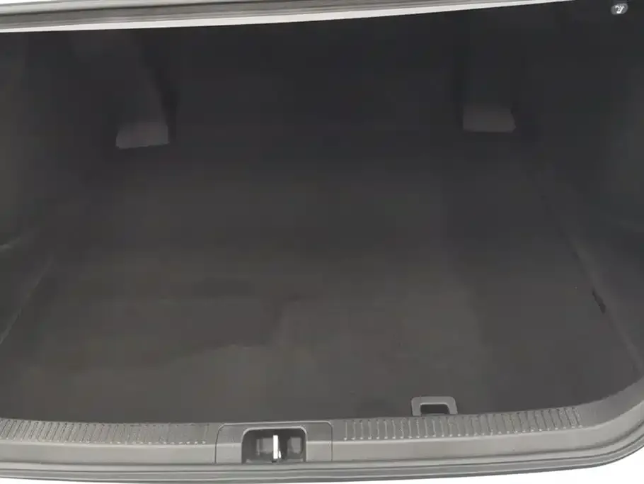 Toyota Camry 2022 из CN, фото 2