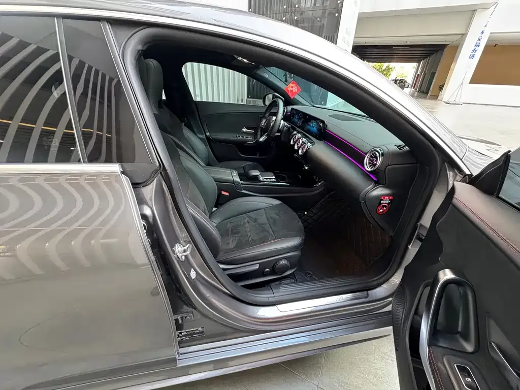 Mercedes-Benz CLA (Import) — фото 10