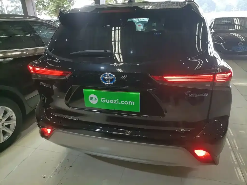 Toyota Highlander 2024 из CN, фото 8