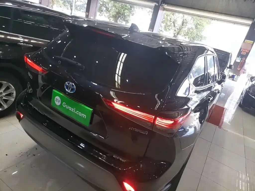 Toyota Highlander 2024 из CN, фото 4