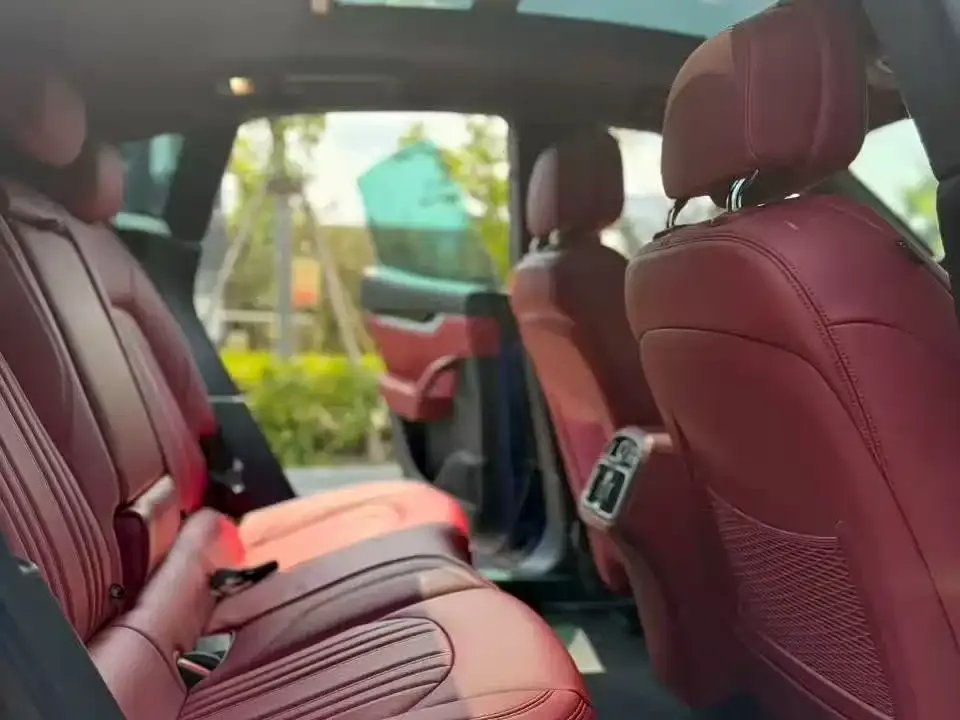 Maserati Levante — фото 2