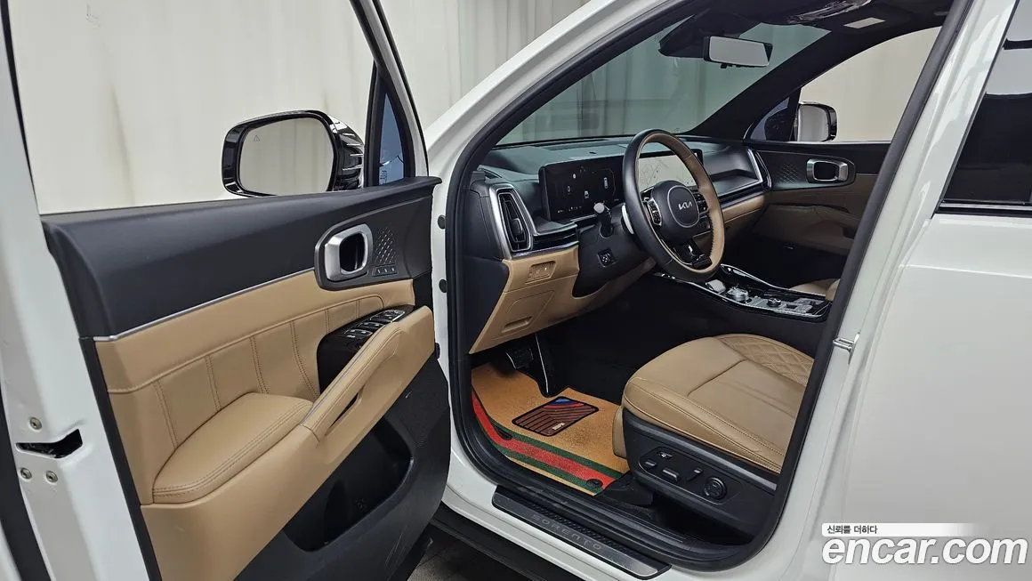 Kia Sorento — фото 6