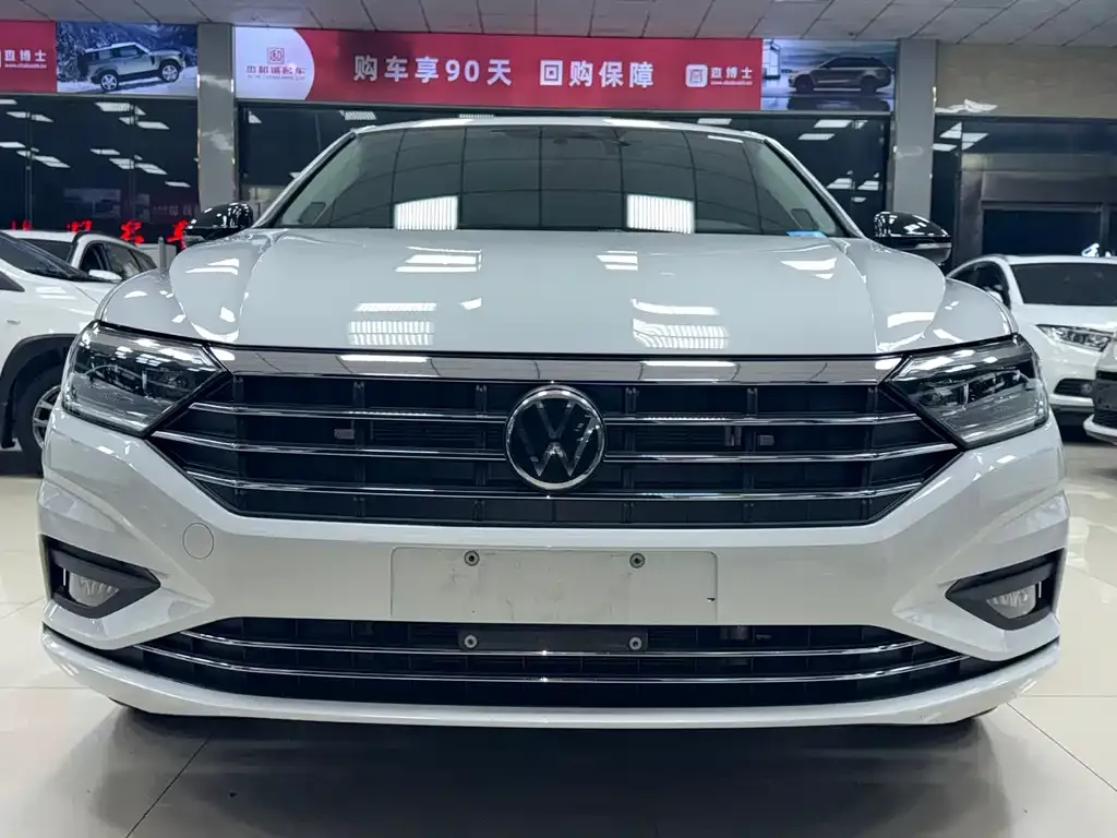 Volkswagen Sagitar 2022 из CN, фото 1