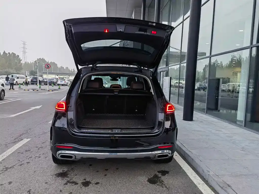 Mercedes-Benz GLE — фото 10