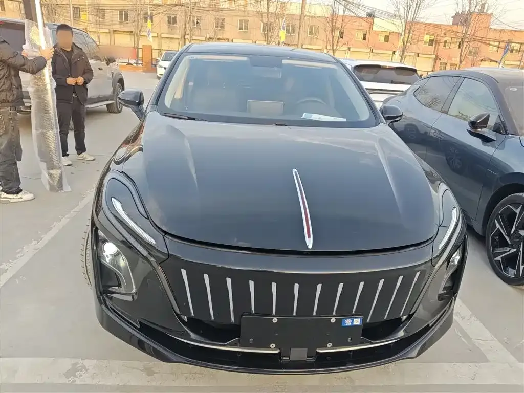 Hongqi E-QM5 2023 из CN, фото 4