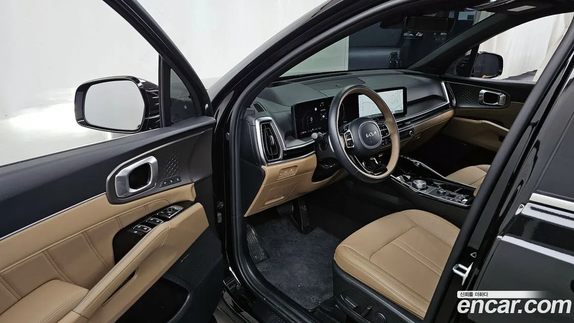 Kia Sorento — фото 8