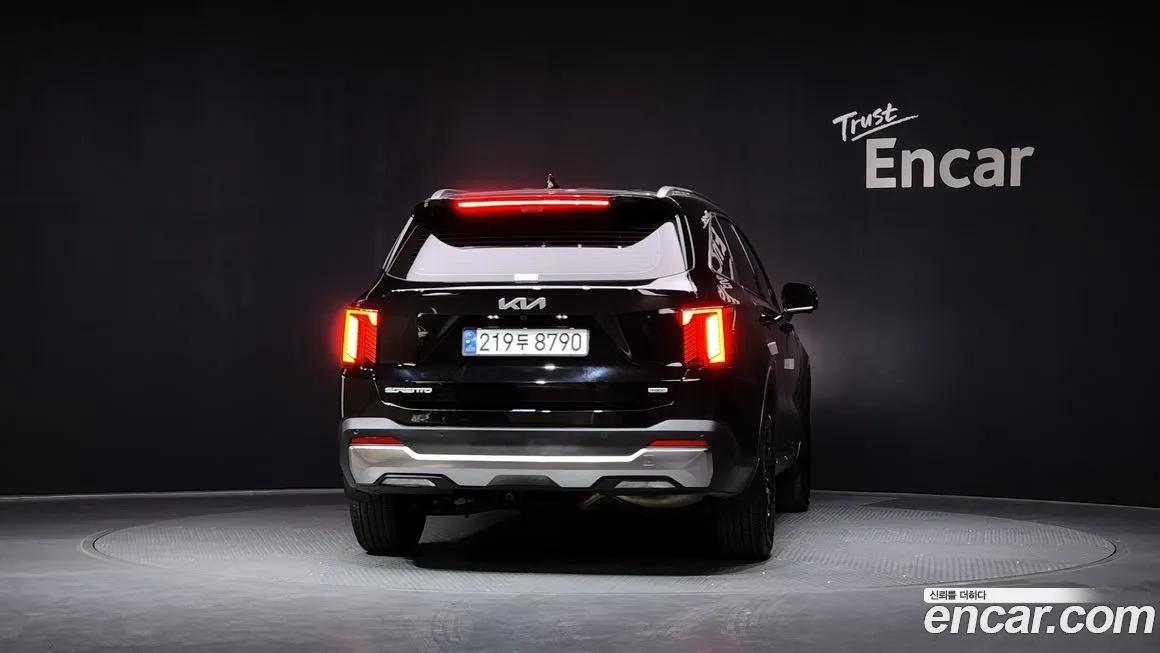 Kia Sorento — фото 4