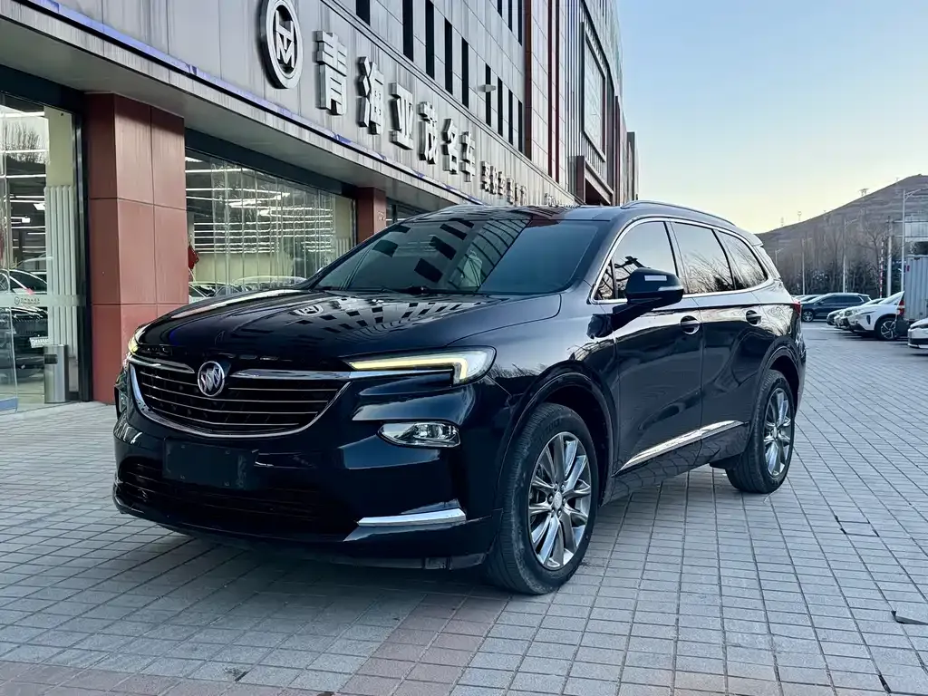 Buick Enclave — фото 1