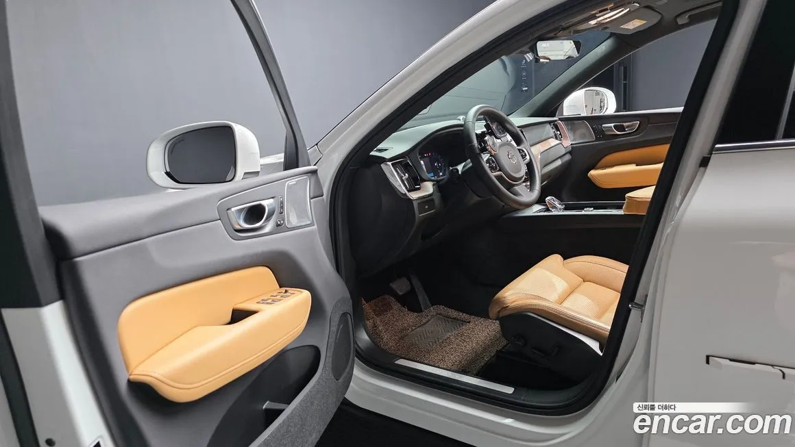 Volvo XC60 2024 из KR, фото 10