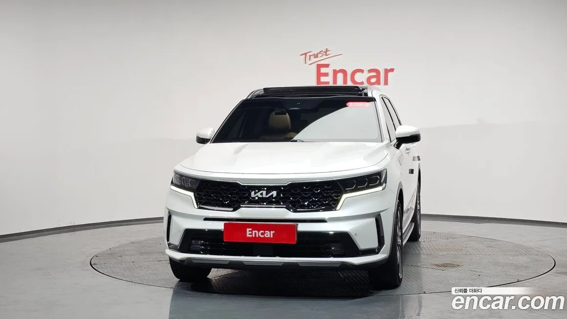 Kia Sorento — фото 6