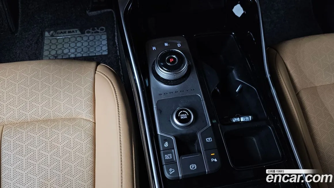 Kia Sorento — фото 9