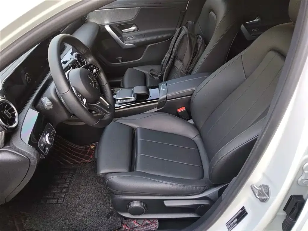 Mercedes-Benz A-Class 2021 из CN, фото 3