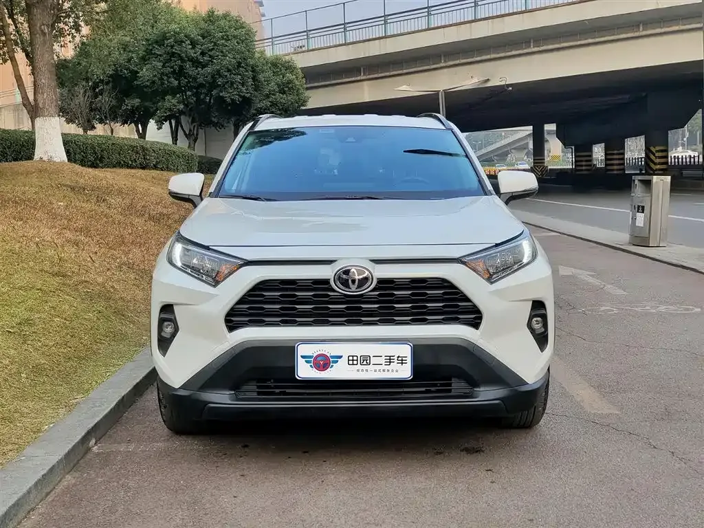 Toyota RAV4 2025 из CN, фото 10