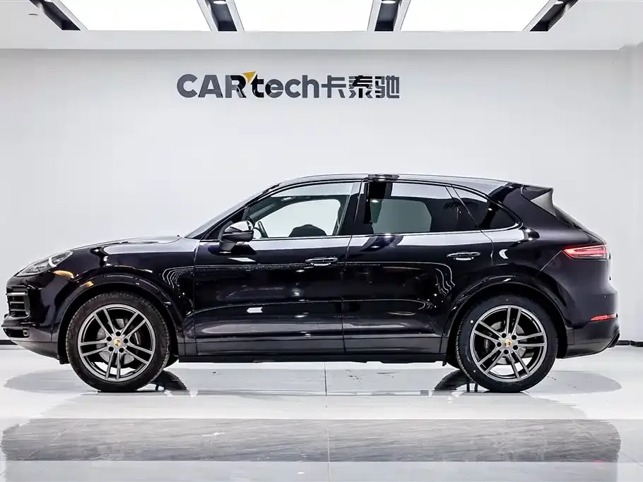 Porsche Cayenne — фото 7