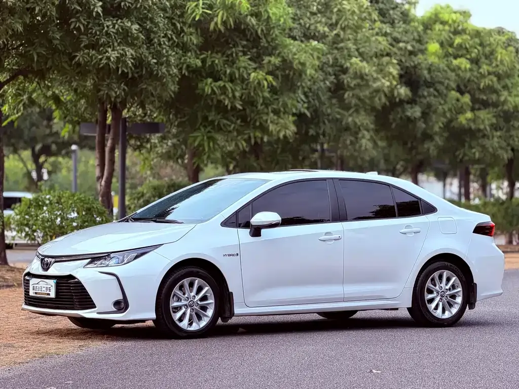 Toyota Corolla 2022 из CN, фото 1