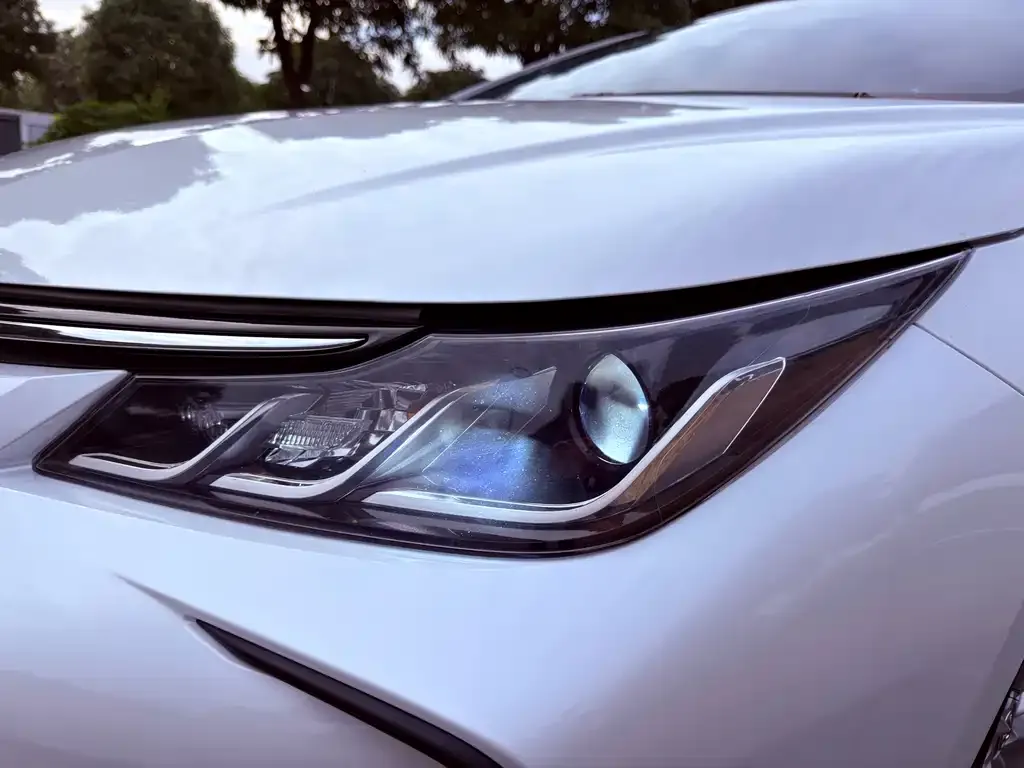 Toyota Corolla 2022 из CN, фото 8