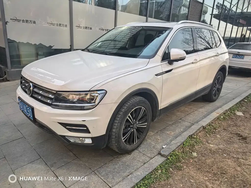 Volkswagen Tiguan L 2021 из CN, фото 1