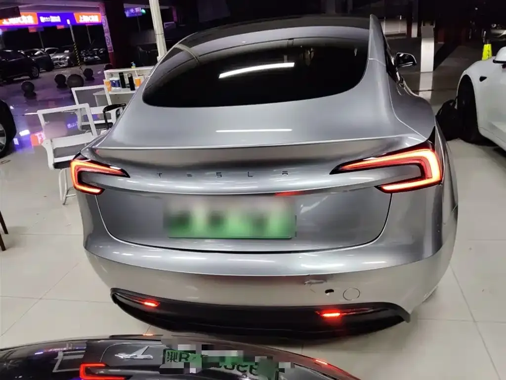 Tesla Model 3 2025 из CN, фото 5