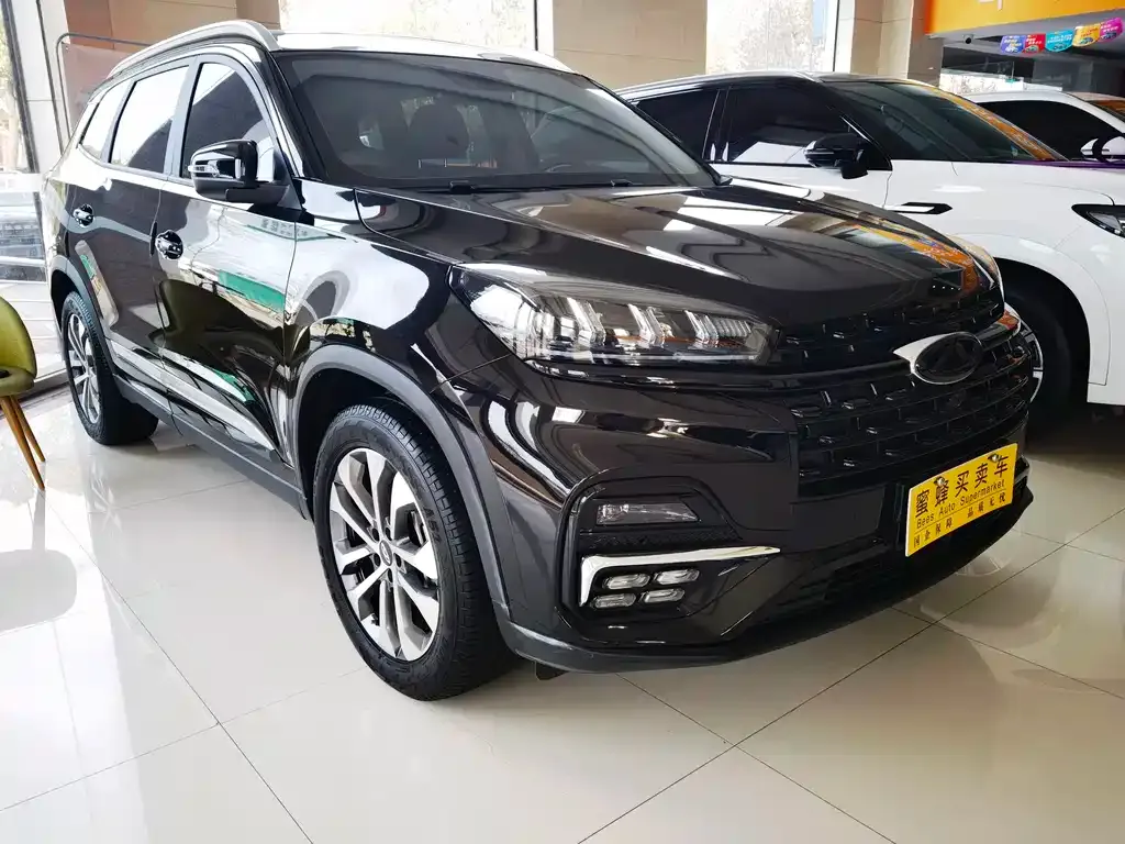 Chery Tiggo 8 — фото 3