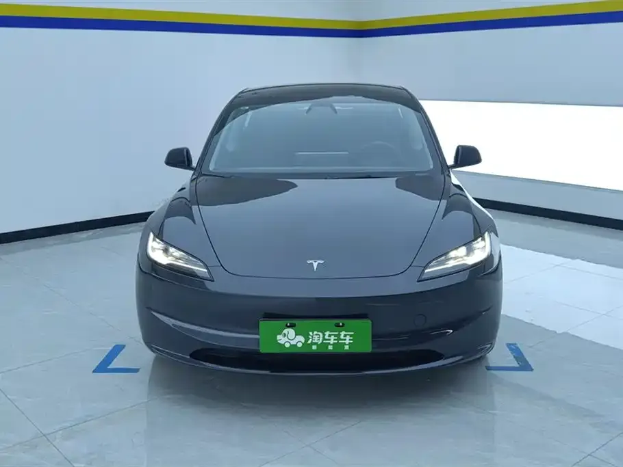 Tesla Model 3 2025 из CN, фото 3