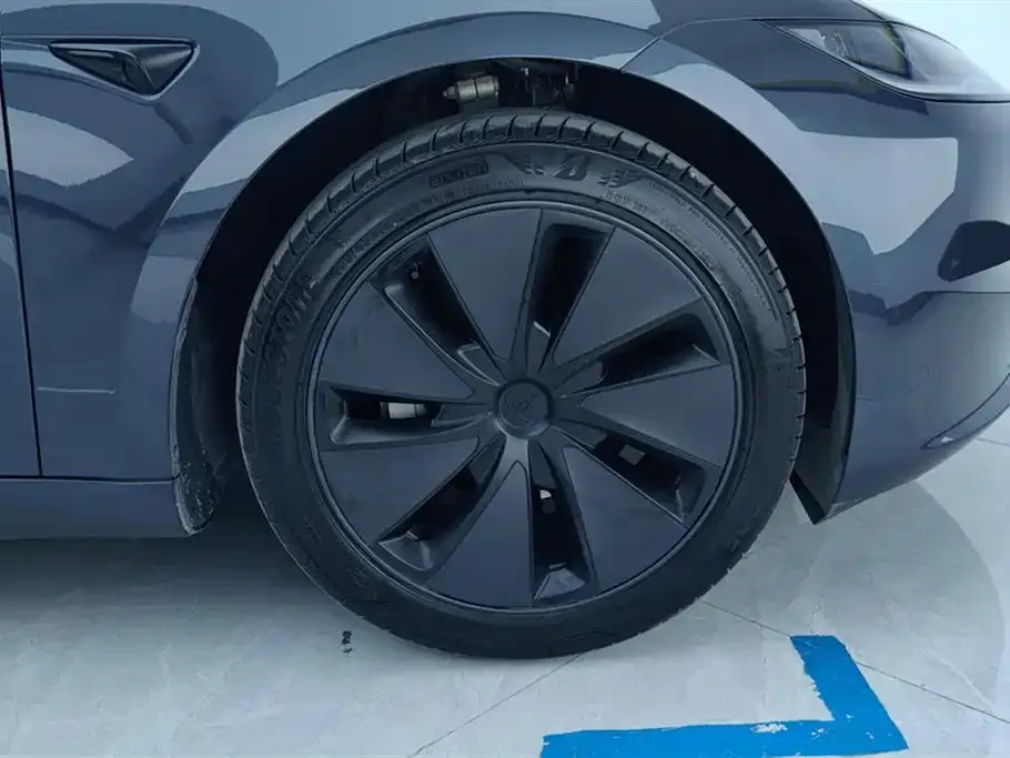 Tesla Model 3 2025 из CN, фото 2