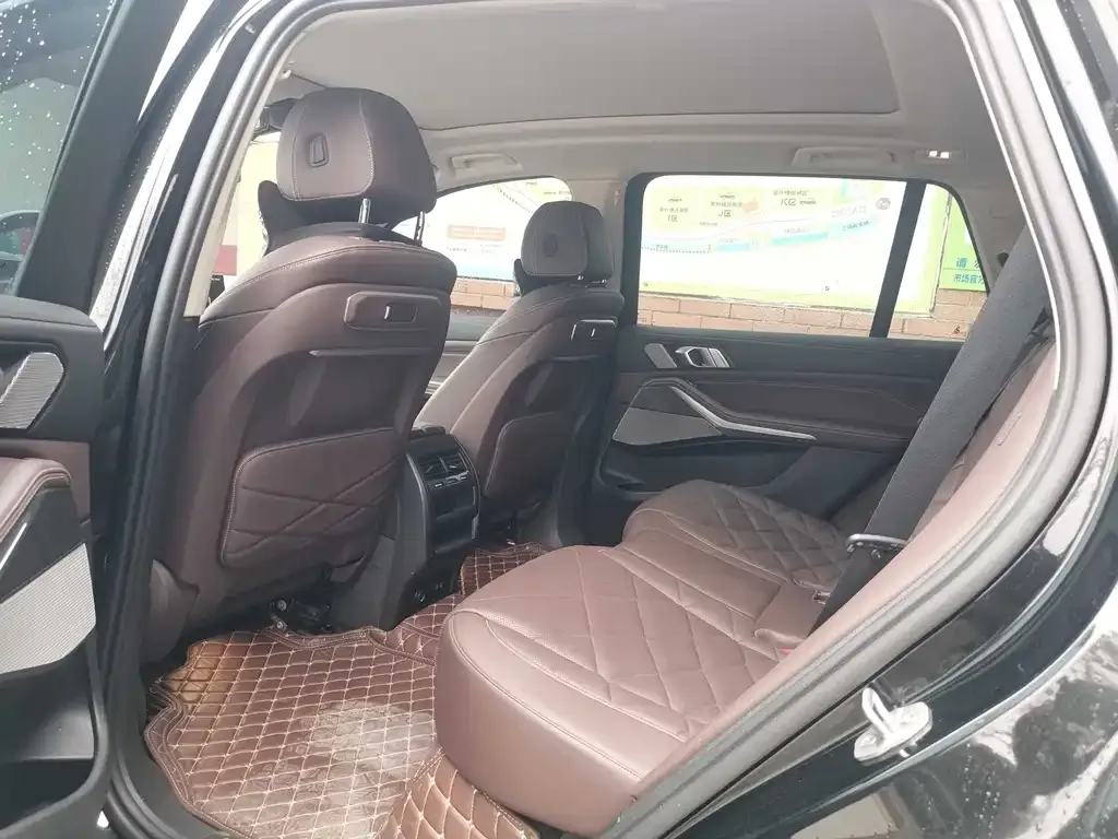 BMW X5 2023 из CN, фото 2