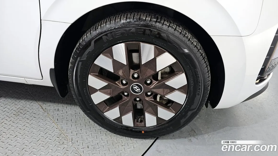Hyundai Staria — фото 8