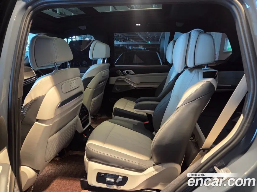 BMW X7 2023 из KR, фото 6