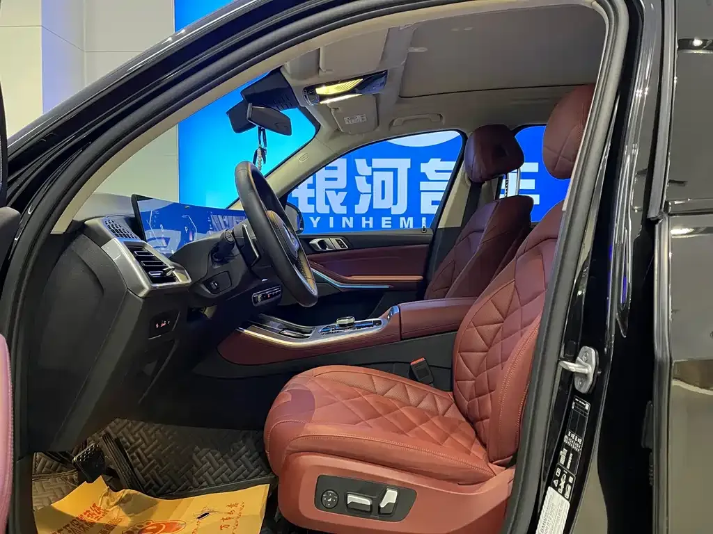 BMW X5 2024 из CN, фото 2