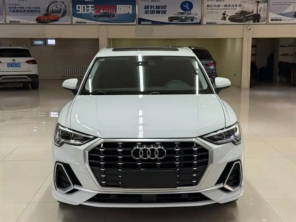 Audi Q3 — фото 2