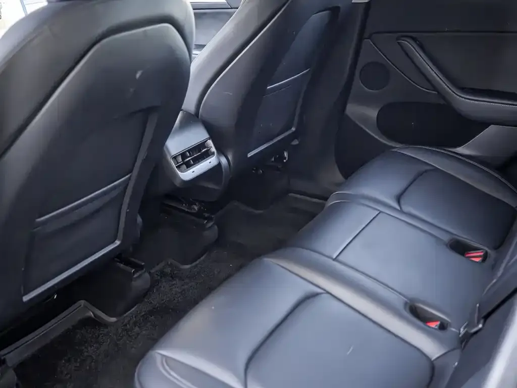 Tesla Model Y 2022 из CN, фото 3