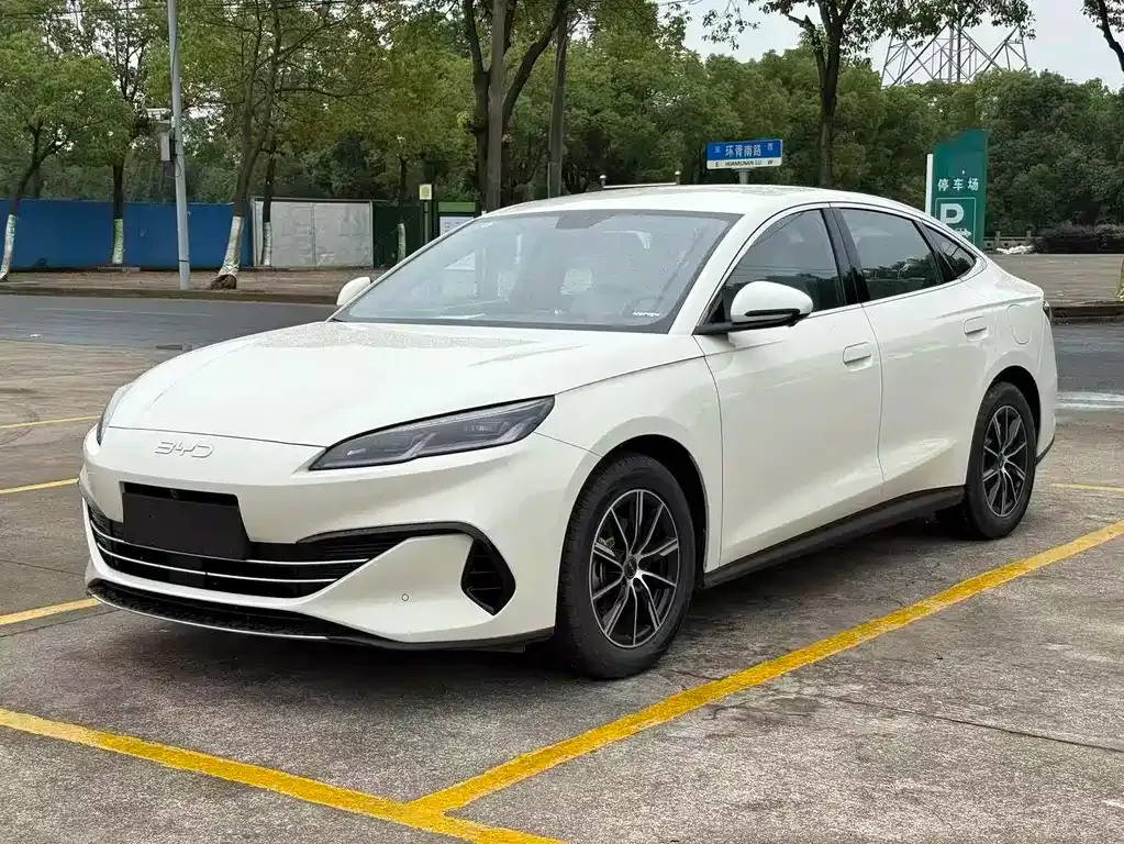 BYD Seal 06 — фото 1