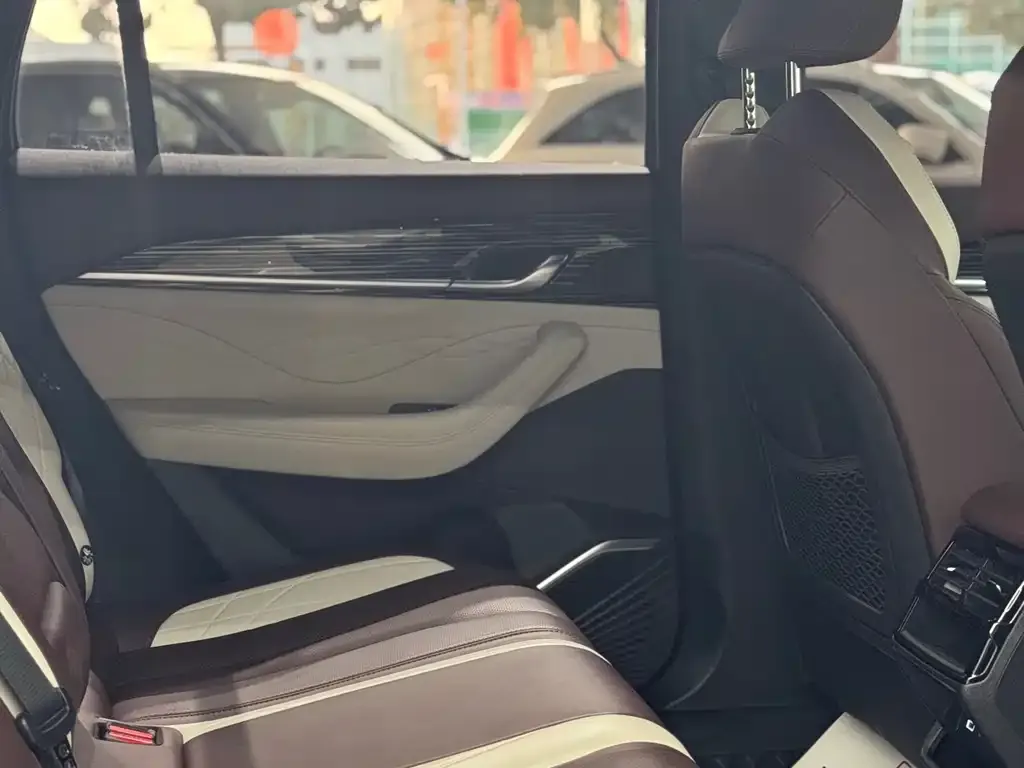 Geely Xingyue L 2023 из CN, фото 9