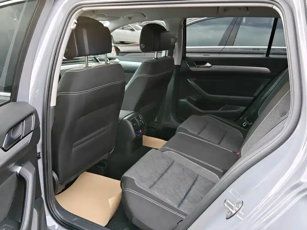 Volkswagen Viloran 2023 из CN, фото 5