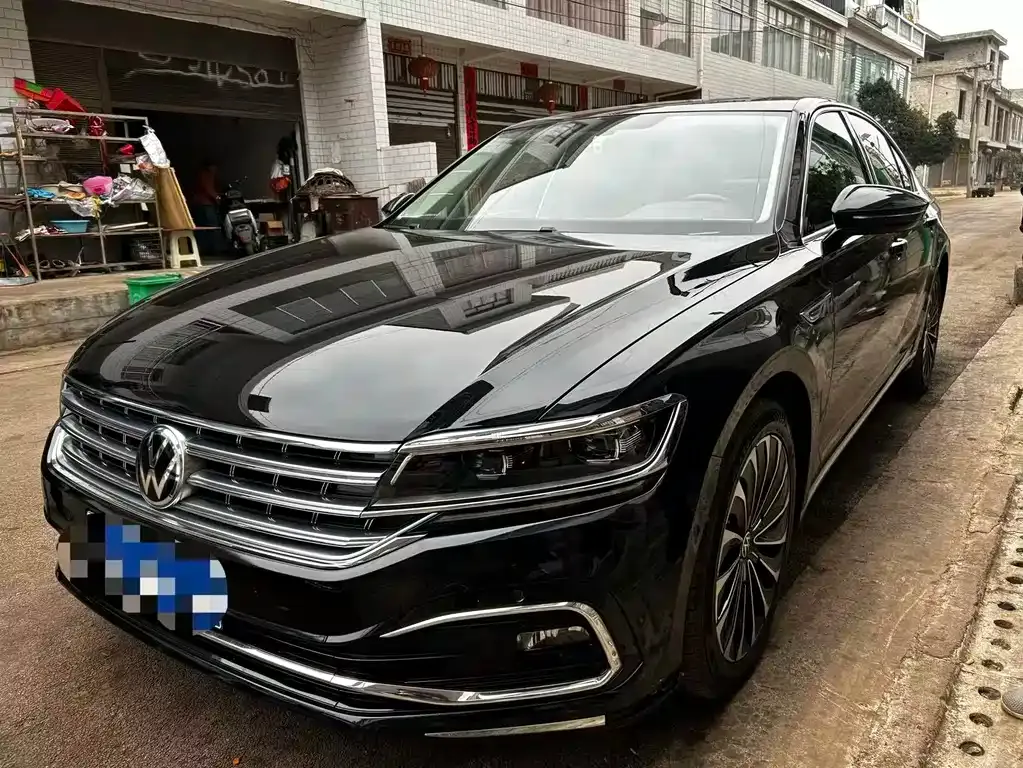Volkswagen Phideon — фото 1
