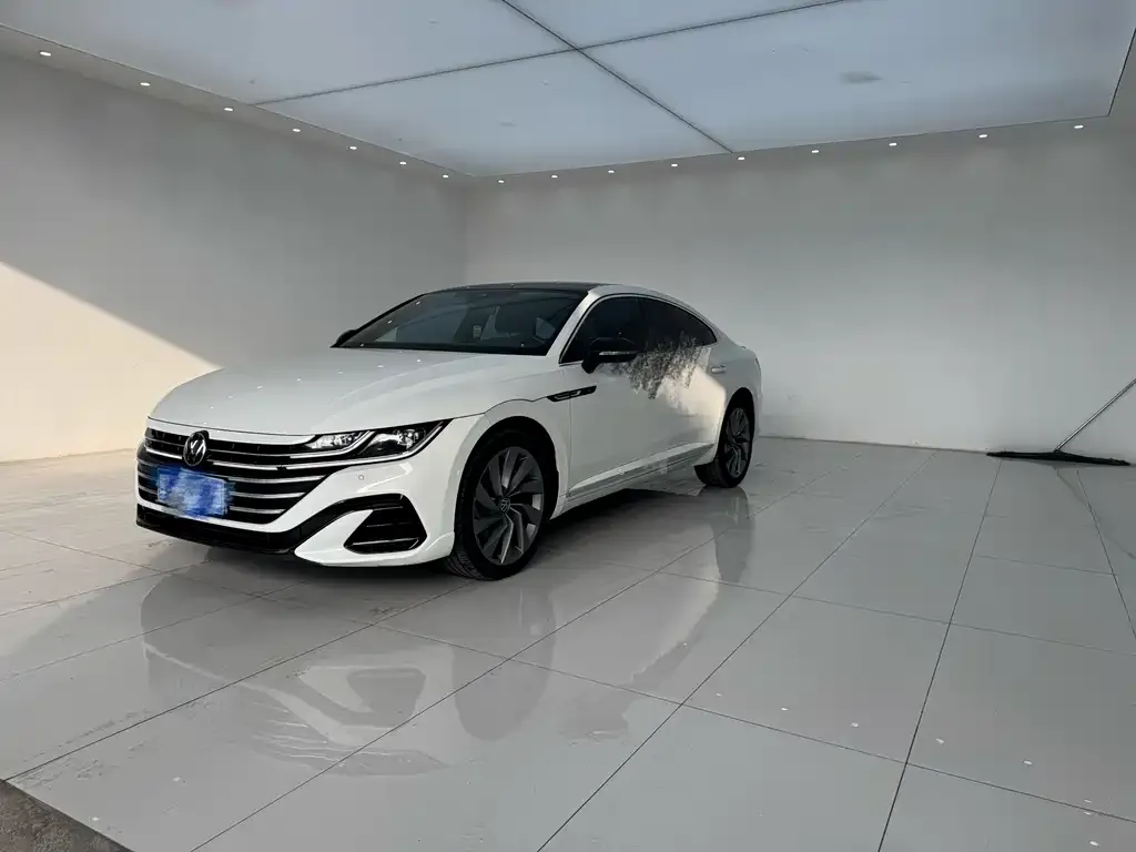 Volkswagen CC 2023 из CN, фото 3