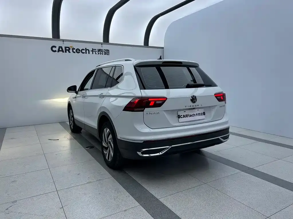 Volkswagen Tiguan L 2023 из CN, фото 4