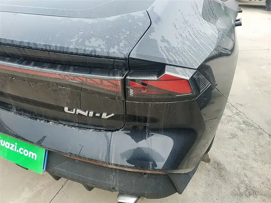 Changan UNI-V 2024 из CN, фото 7