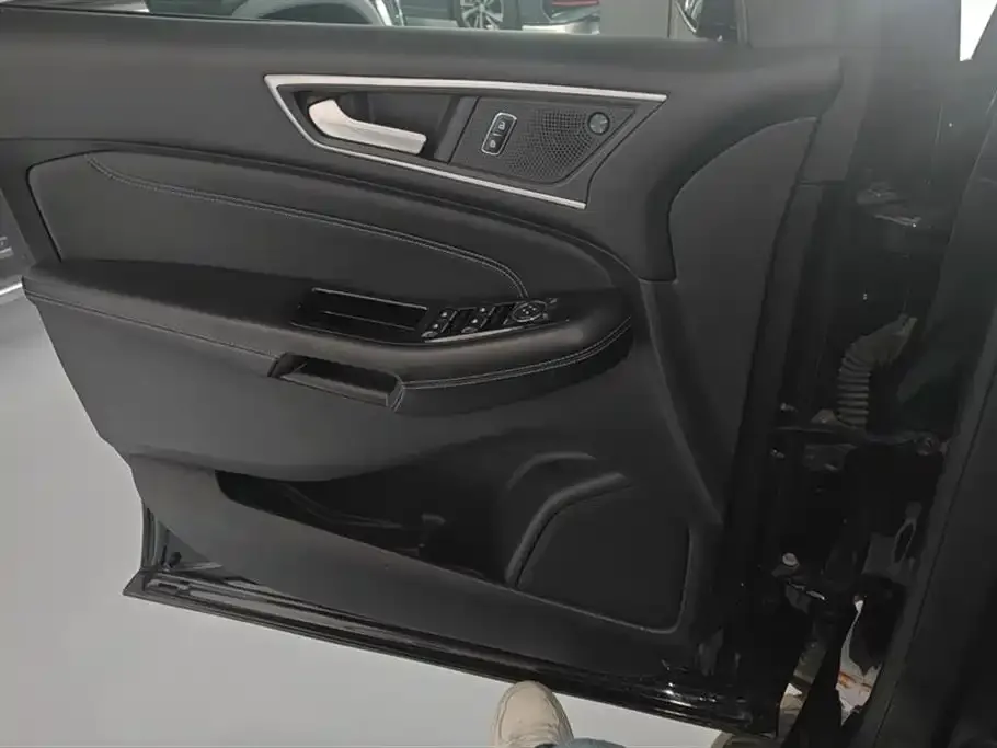 Ford Edge 2022 из CN, фото 7