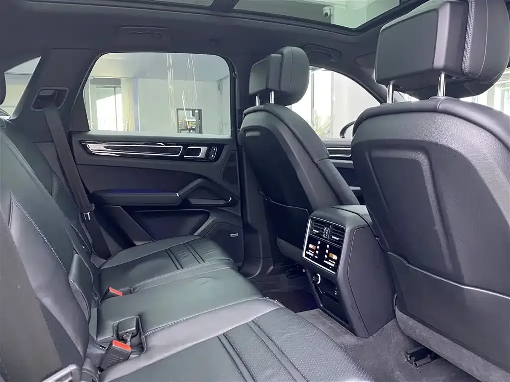 Porsche Cayenne Hybrid 2021 из CN, фото 6