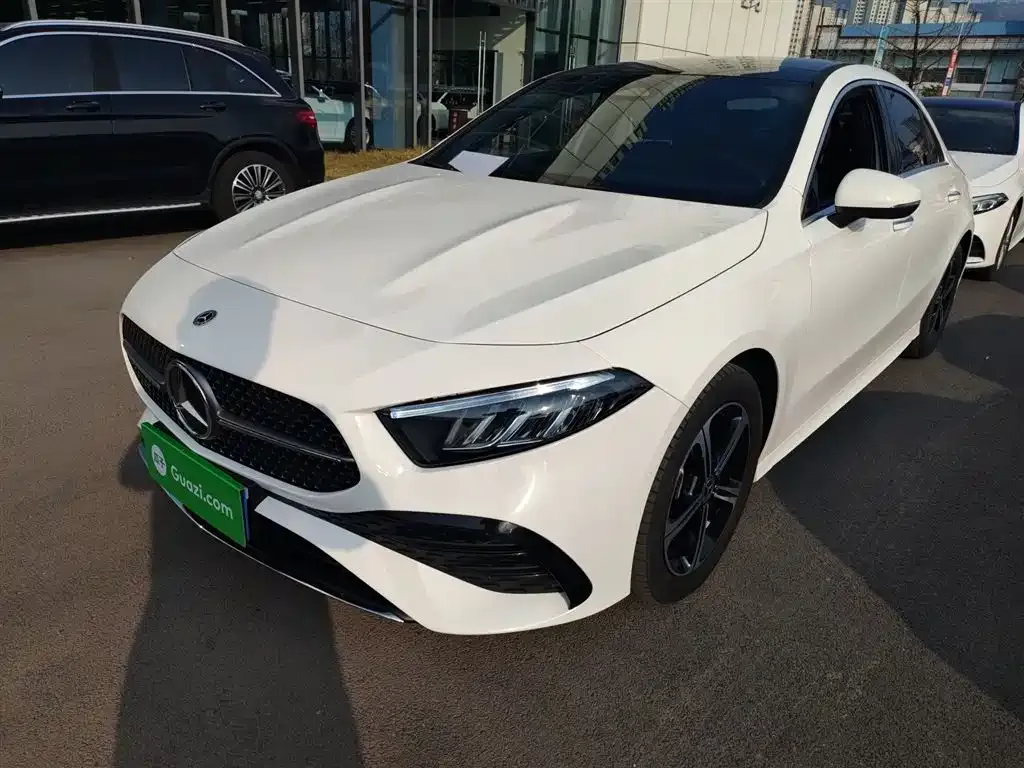 Mercedes-Benz A-Class — фото 1