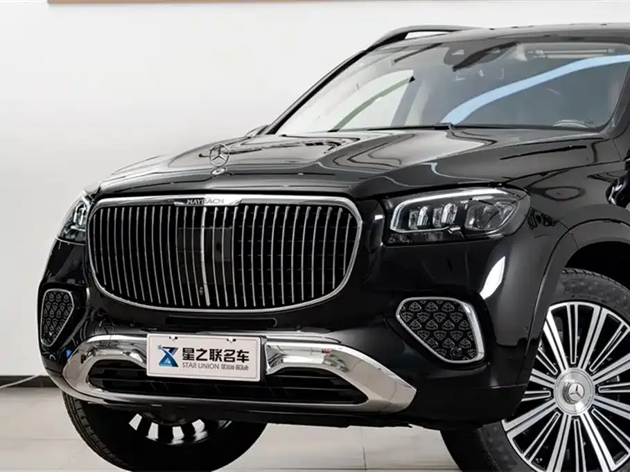 Mercedes-Benz GLS — фото 9