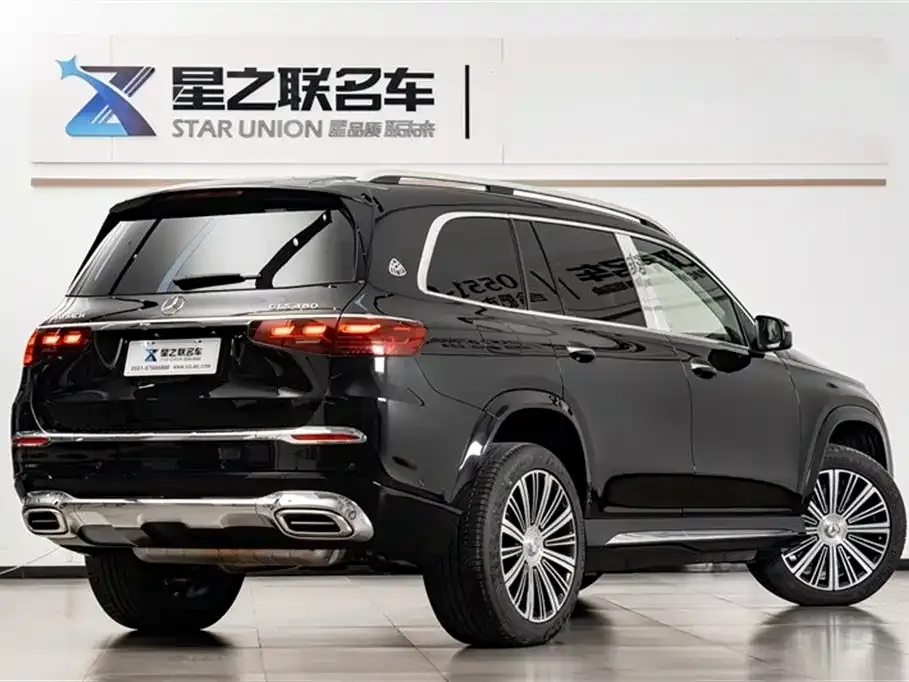 Mercedes-Benz GLS — фото 7