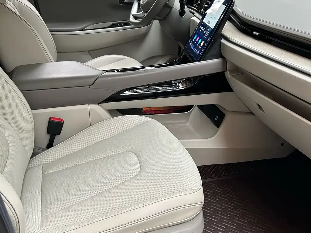 Hyundai Custo 2022 из CN, фото 3