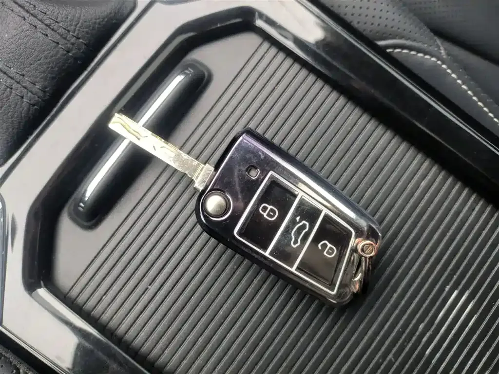 Volkswagen Passat — фото 10