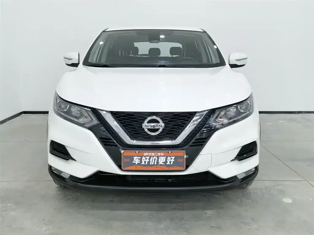 Nissan Qashqai — фото 10