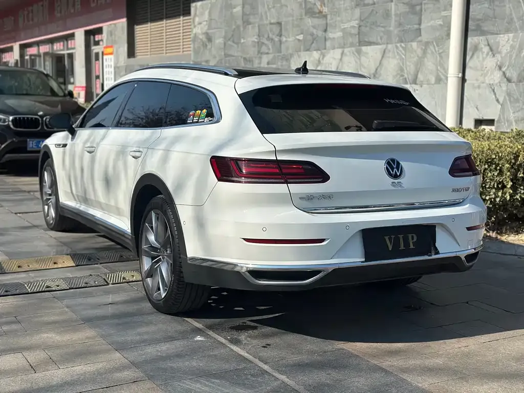 Volkswagen CC 2024 из CN, фото 7